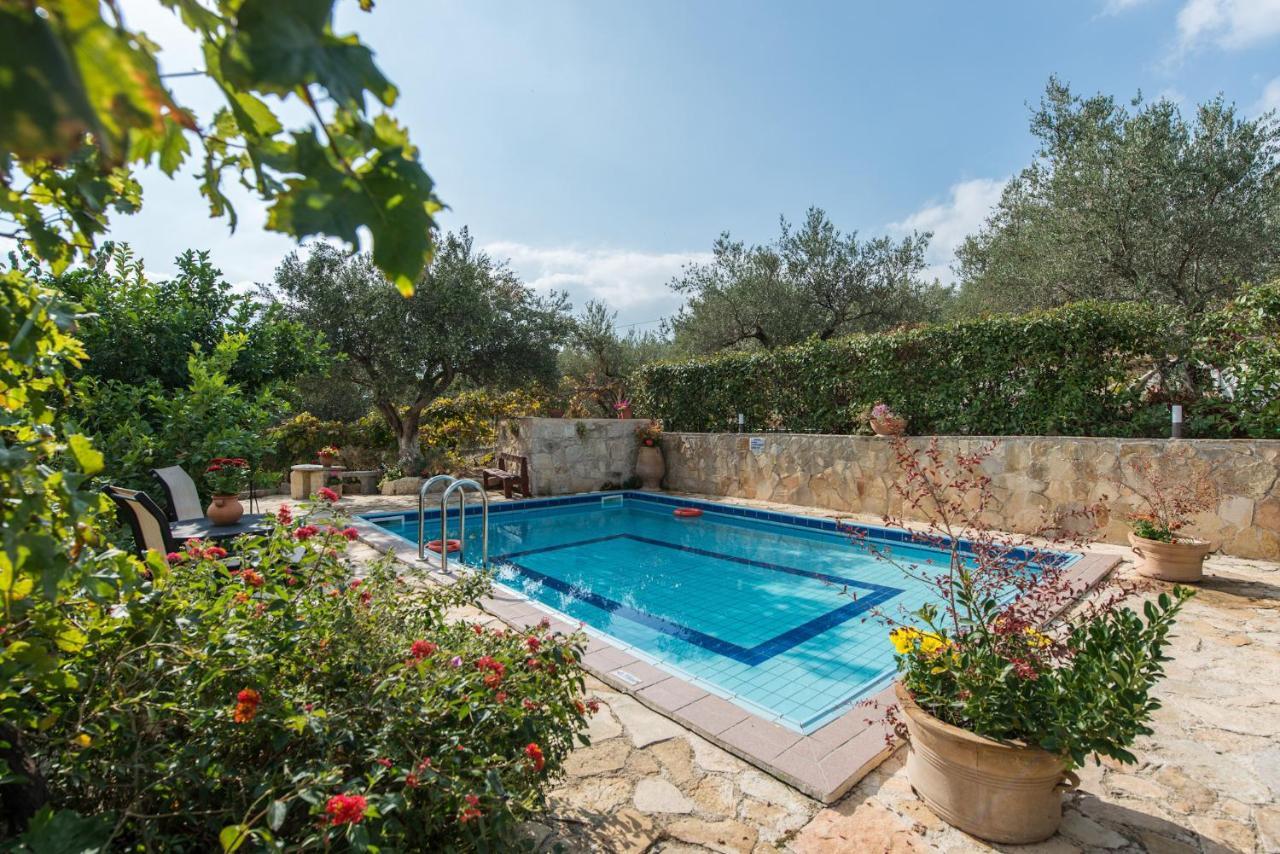 Villa Toula With Pool Nr Armeni Crete Makhairoí Extérieur photo